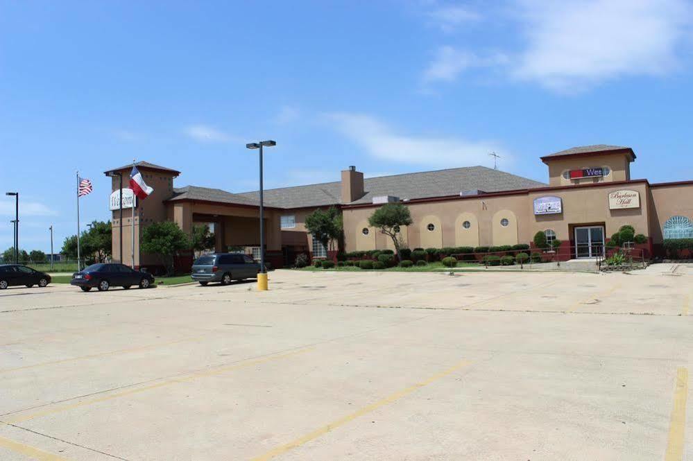 Studio 6 Burleson Exterior photo
